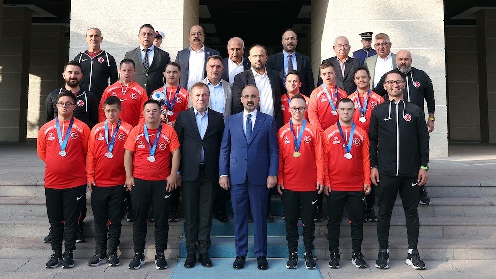 Türkiye Özel Sporcular Spor Federasyonu Avrupa Şampiyonu Down Sendromlu Futsal Milli Takımı Ziyareti