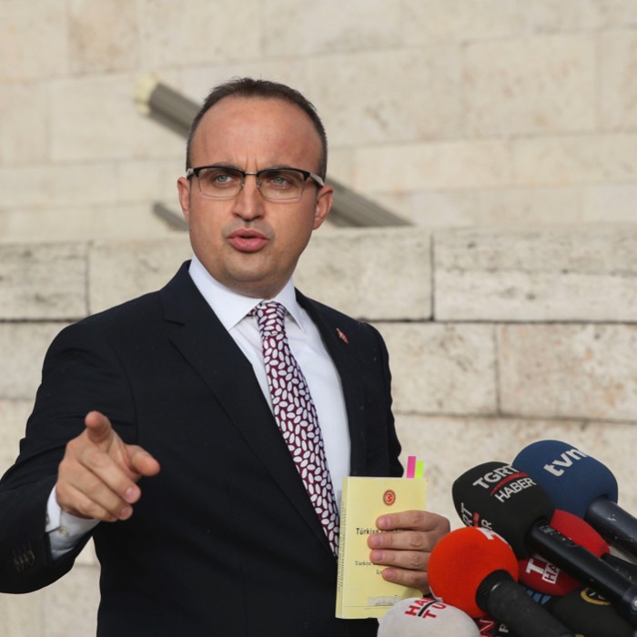 Political cat-and-mouse Game Renders HDP Politically Incompetent