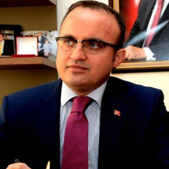 AK Parti’li Bülent Turan’dan CHP’ye Gönderme