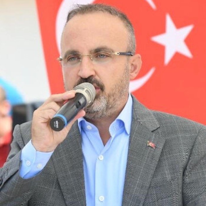 AK Parti'li Turan'dan Tunç Soyer'e tepki: Adam sanki Atina'nın belediye başkanı